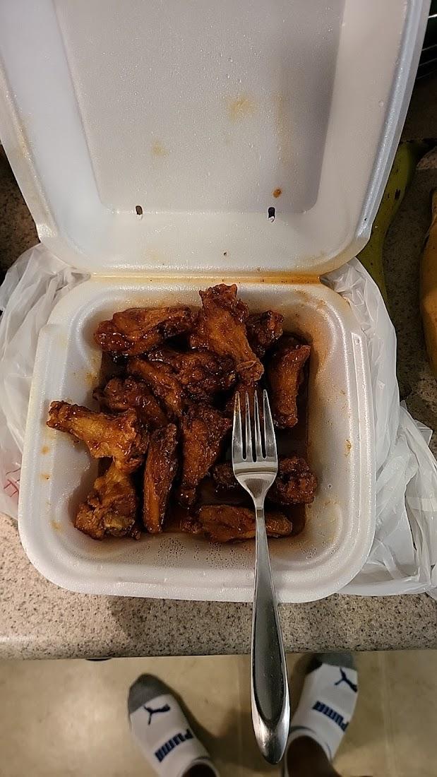American Feel & Wings